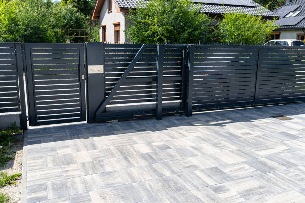 Best Local Driveway Pavers  in Chieand, FL